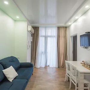 https://new-house-batumi.batumihotels.net