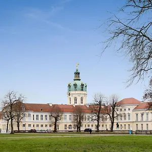 The Lohmeyerstr Vh Links, 2 Bedroom Up To 6 People Apartment